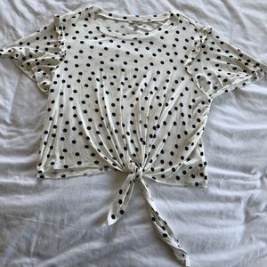 Polka-Dot crop top with tie